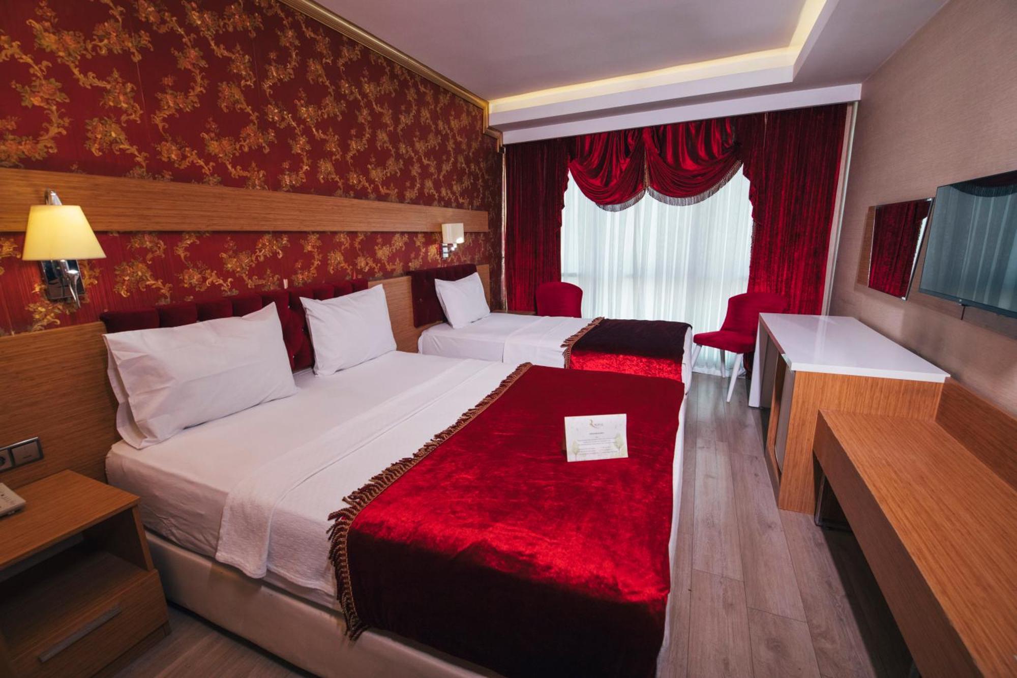 Royal Mersin Otel מראה חיצוני תמונה